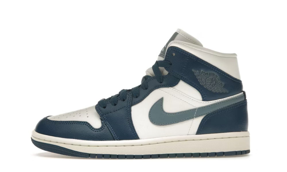 Air Jordan 1 Mid French Blue