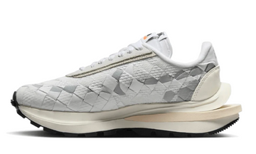 Nike x 2025 sacai shop