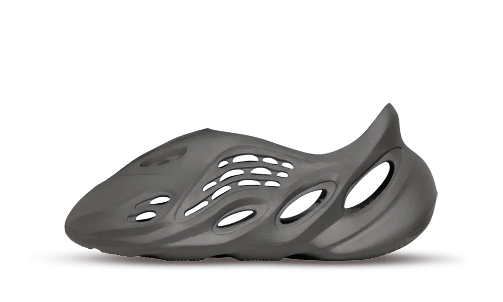 Yeezy Foam RNNR Carbon