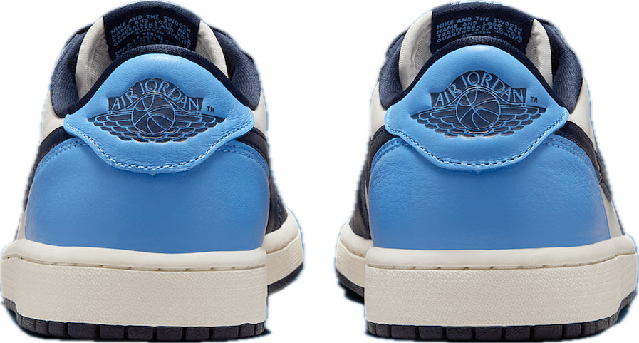 Scarpe da ginnastica blu e celesti collezione Air Jordan 1 low