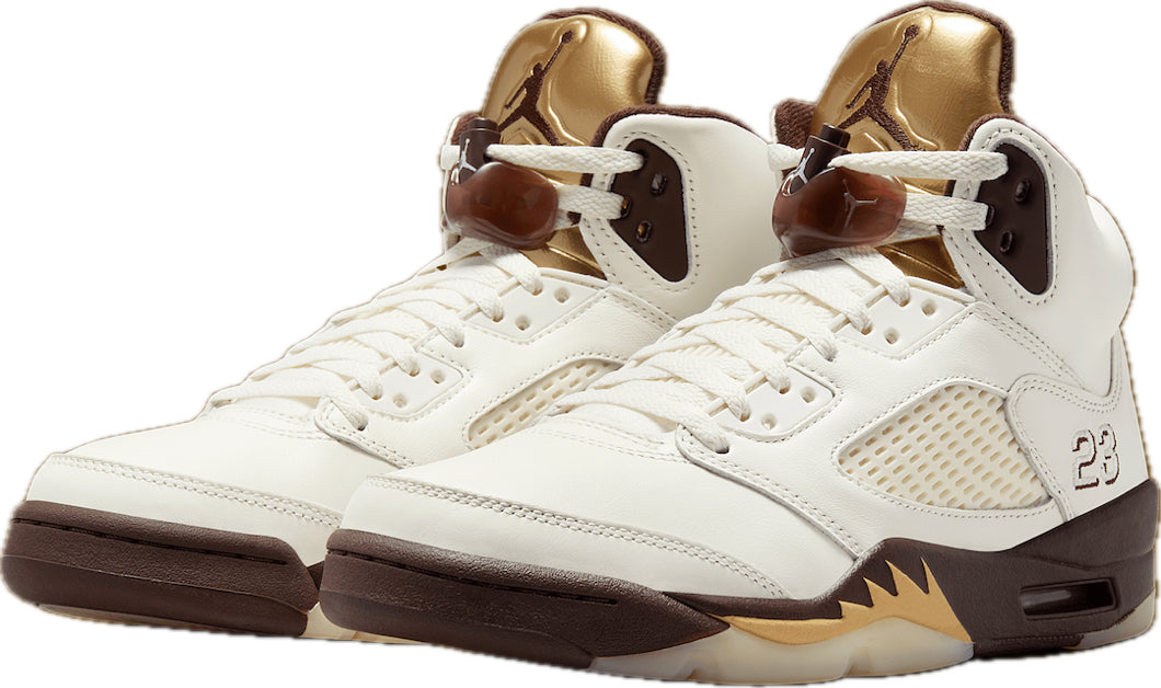 Scarpe da ginnastica bianche e marroni collezione air jordan 5