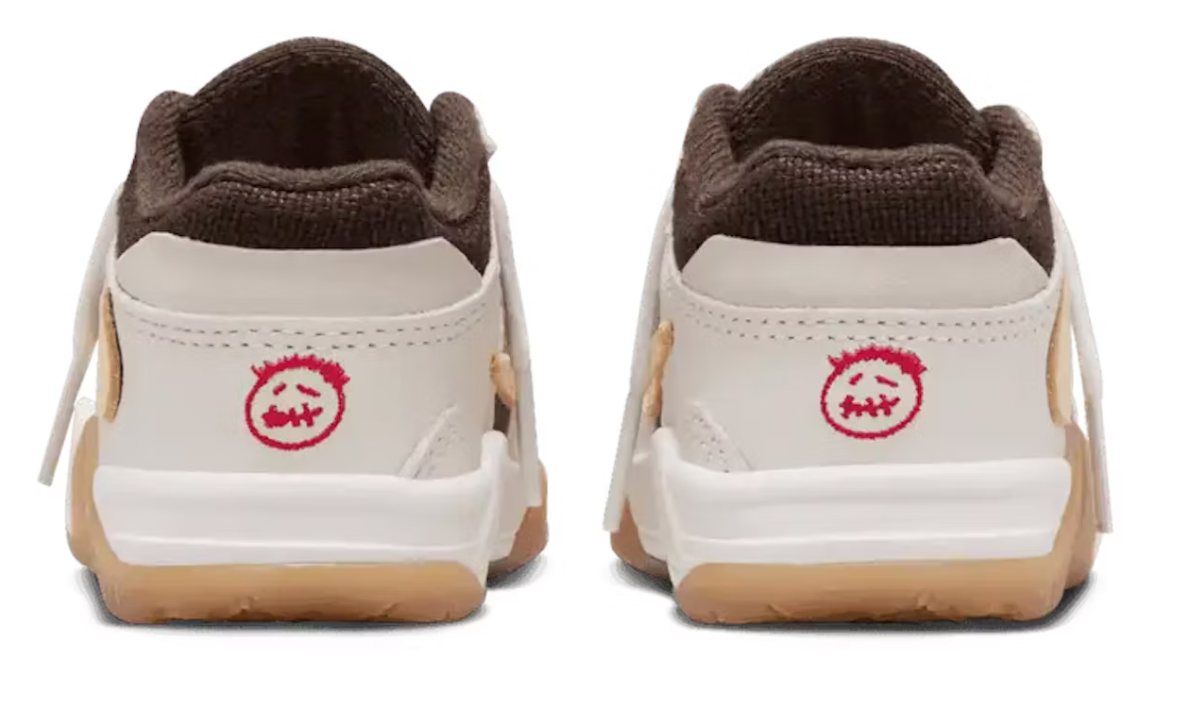 Scarpe da ginnastica bianche e marroni collezione Air Jordan 