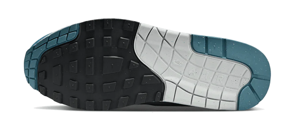 Scarpe da ginnastica bianche e celesti collezione air max 1