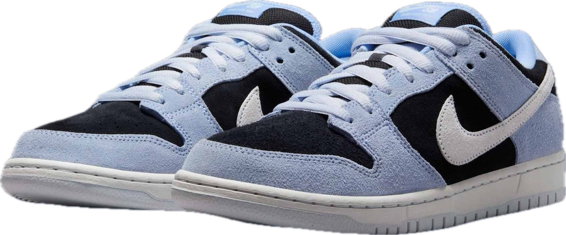 Scarpe da ginnastica nere e celesti collezione nike dunk low