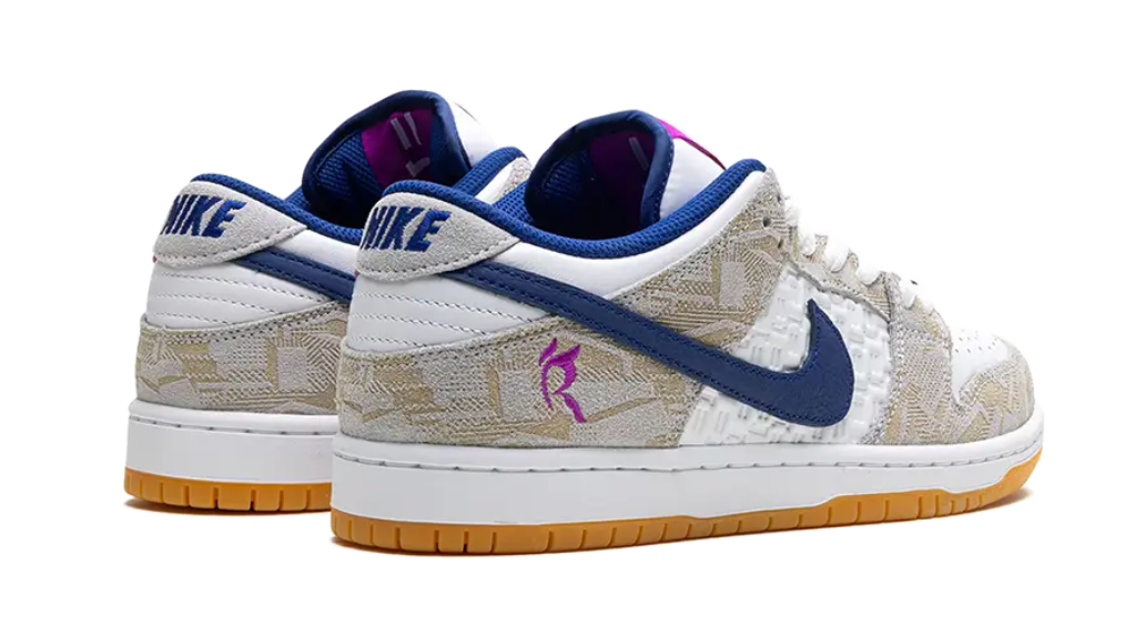 Scarpe da ginnastica chiare collezione dunk low