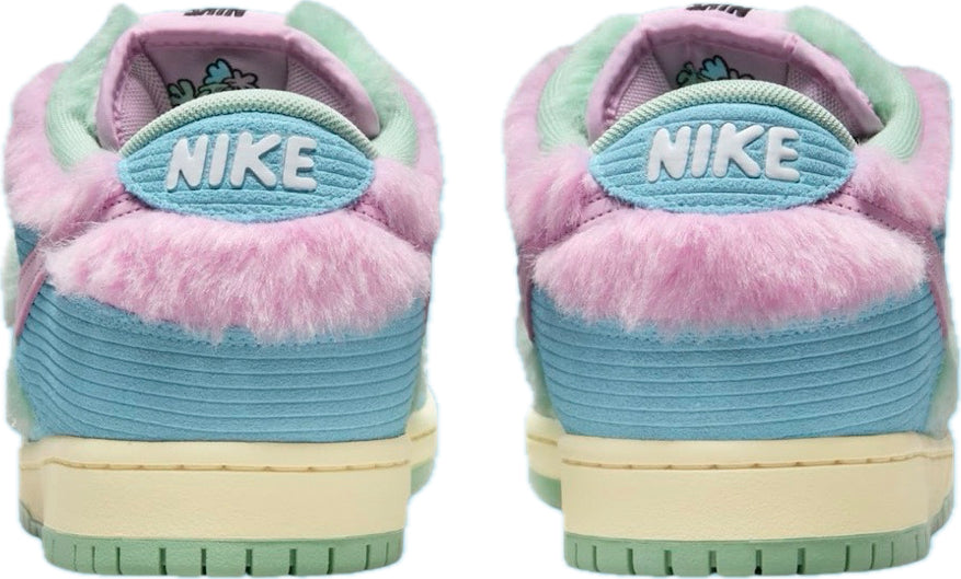 Scarpe da ginnastica celesti e rosa collezione nike dunk