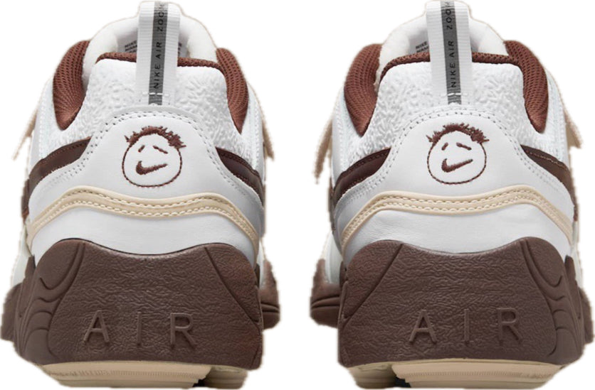 Scarpe da ginnastica bianche e marroni collezione nike x travis Scott