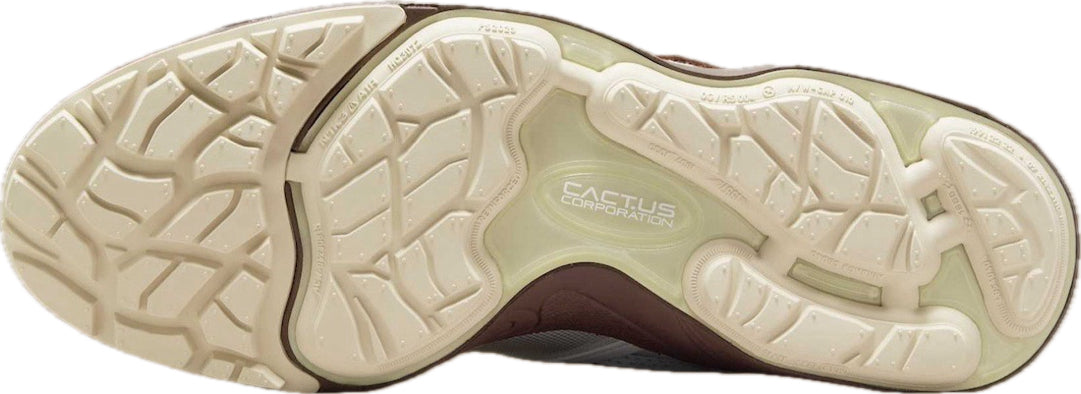 Scarpe da ginnastica bianche e marroni collezione nike x travis Scott