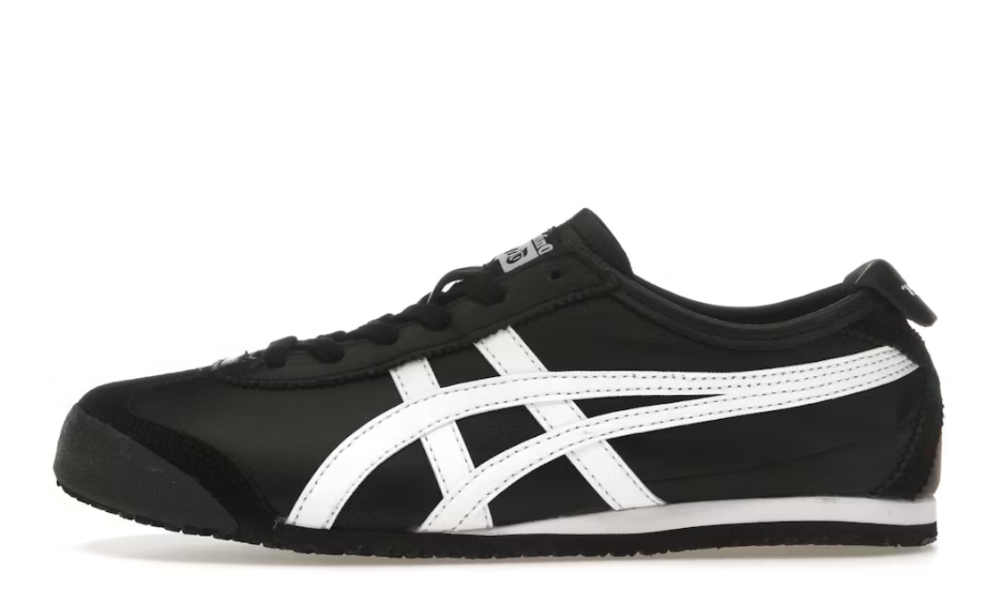 Scarpe da ginnastica nere e bianche collezione novità