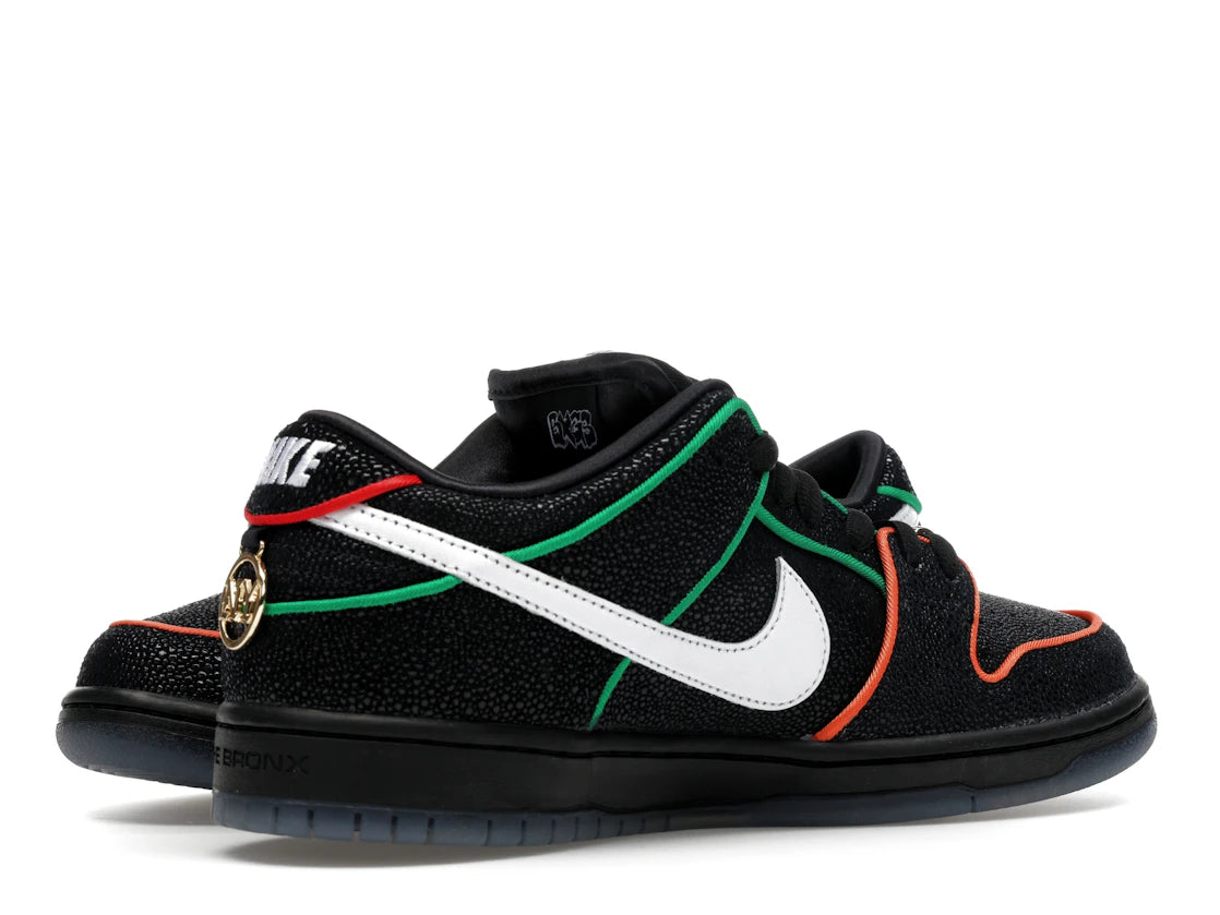 SB Dunk Low Bronx Girls Skate - HV1664-001