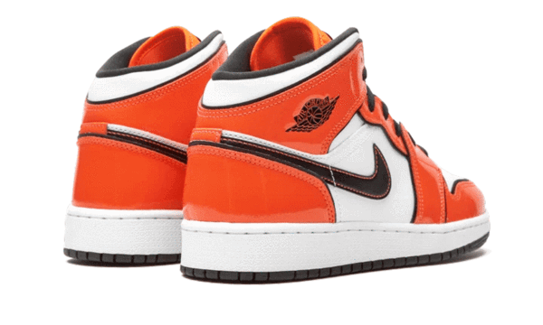 Air Jordan 1 Mid Turf Orange - Nuove e Autentiche al 100%