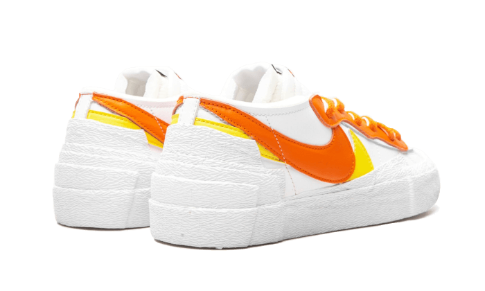 Nike - Blazer Low Sacai White Magma Orange - Nuove e autentiche al 100%