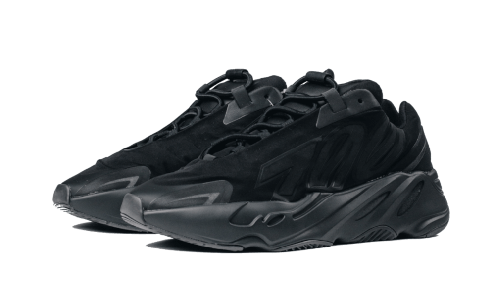 Yeezy 700 MNVN Triple Black - Nuove e Autentiche al 100%
