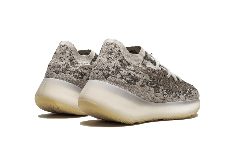 Adidas yeezy bianche e top oro prezzo