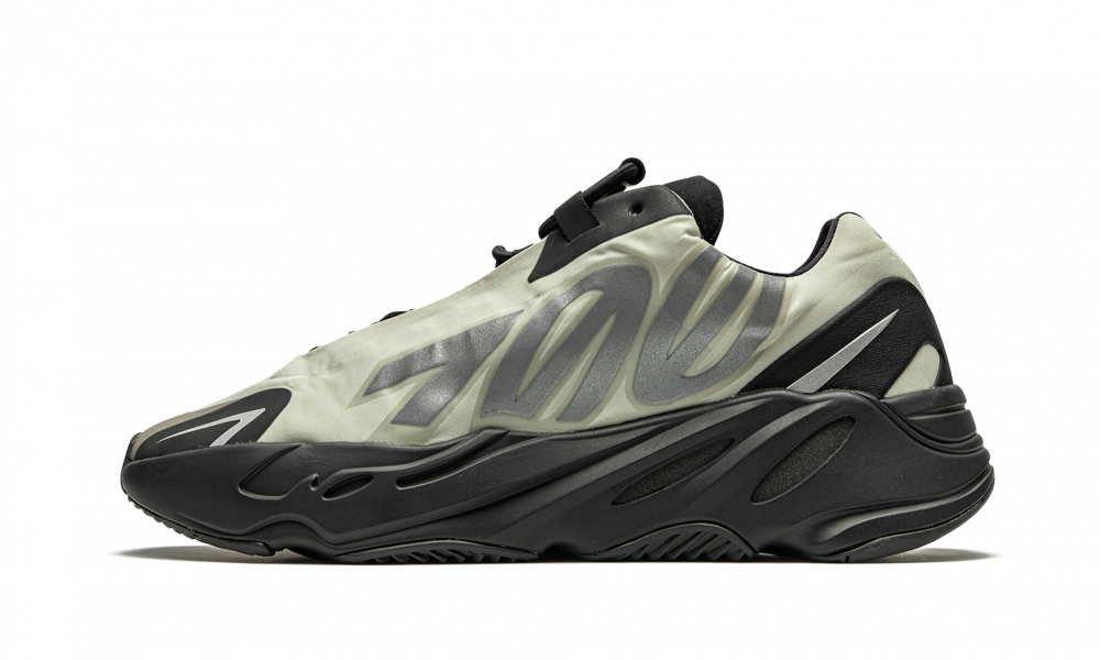 Yeezy Boost 700 MNVN Resin