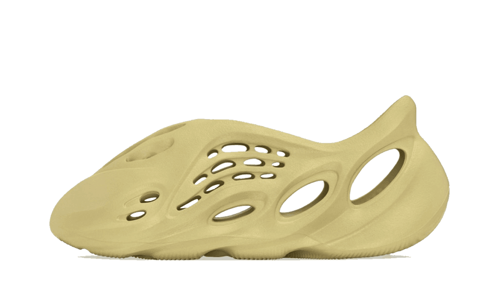 Yeezy Foam RNNR Sulfur