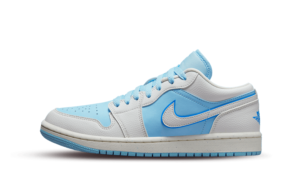 Air Jordan 1 Low SE Reverse Ice Blue