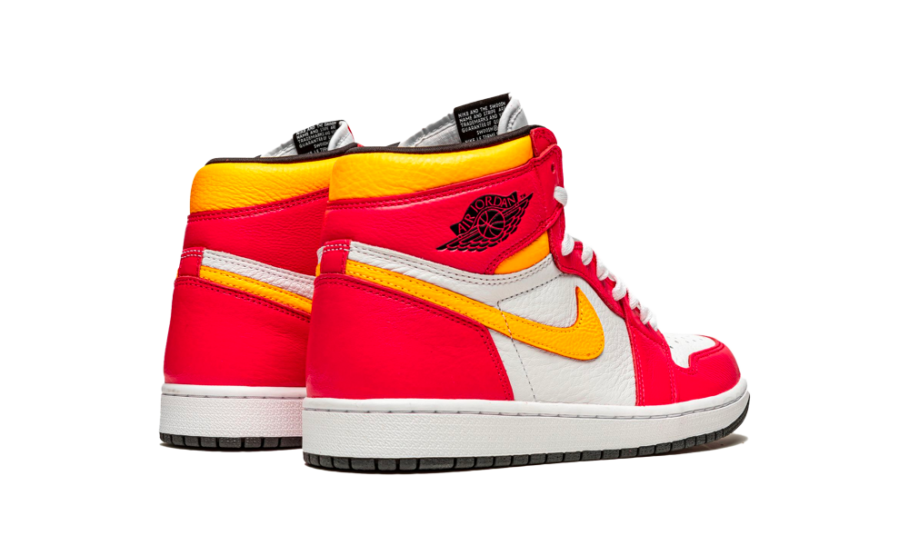 Air Jordan 1 Retro High Light Fusion Red - Nuove e Autentiche al 100%