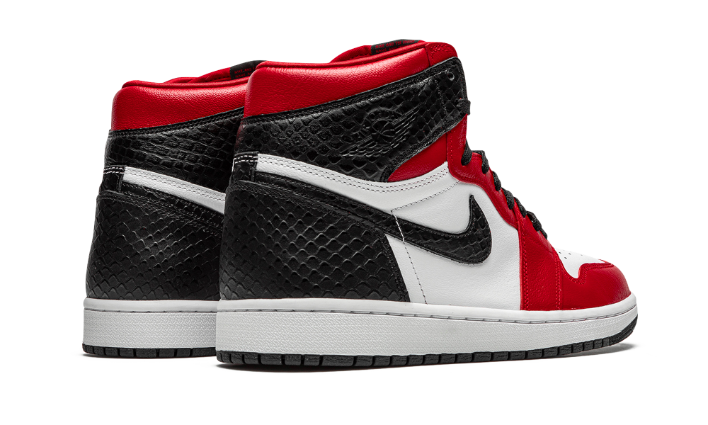 Air Jordan 1 Retro High Satin Snake Chicago - Nuove e Autentiche al 100%
