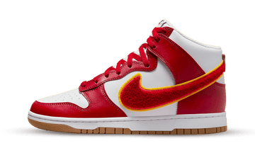 Dunk High Chenille Swoosh Red
