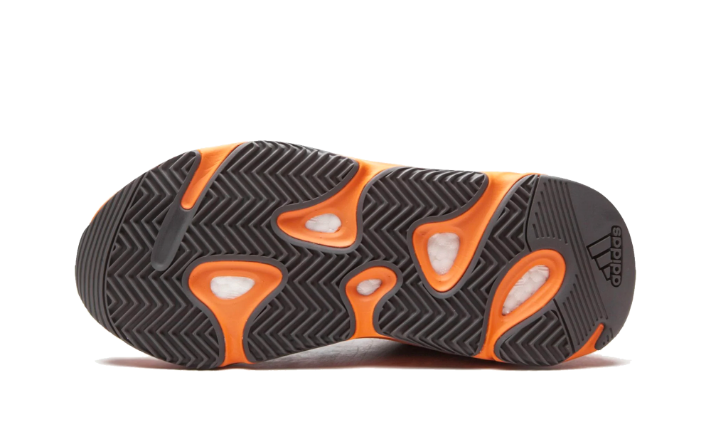 Yeezy 700 Enflame Amber - Nuove e autentiche al 100%